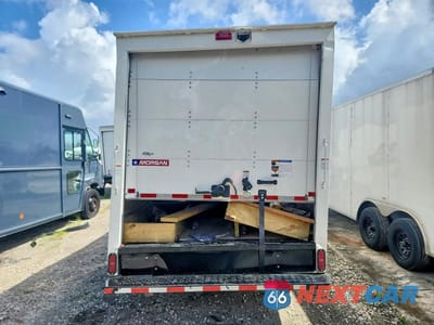 Zdjęcie 6 z 13 samochodu: 2024 CHEVROLET EXPRESS BOX TRUCK VIN:1GB0GRFP8R1174530 - miniatura