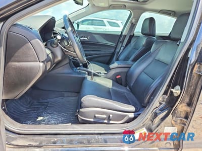 Zdjęcie 7 z 12 samochodu: 2017 ACURA ILX PREMIUM VIN:19UDE2F70HA000980 - miniatura