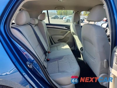 Zdjęcie 10 z 12 samochodu: 2017 VOLKSWAGEN GOLF S VIN:3VW117AU1HM032876 - miniatura