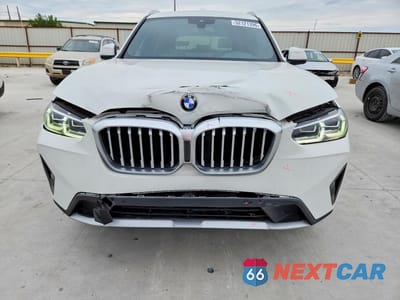 Piąte zdjęcie samochodu w środku: 2022 BMW X3 SDRIVE30I VIN:WBX47DP0XNN173385 - miniatura