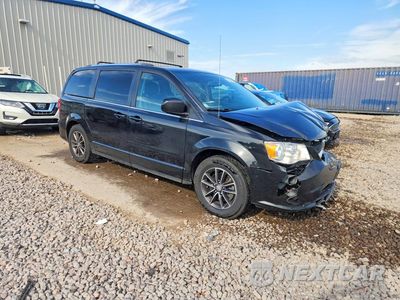 Czwarte zdjęcie samochodu z boku: 2017 DODGE GRAND CARAVAN SXT VIN:2C4RDGCG5HR840726 - miniatura