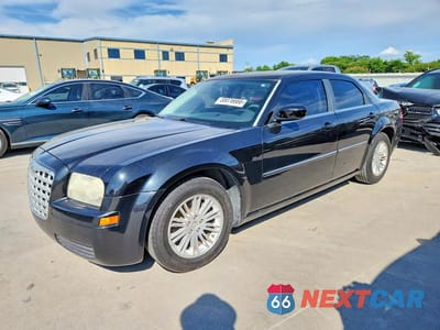 2008 CHRYSLER 300 LX 2C3LA43R18H318684 - główne zdjęcie licytacji z USA - miniatura