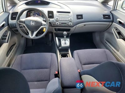 Zdjęcie 8 z 13 samochodu: 2010 HONDA CIVIC HYBRID VIN:JHMFA3F2XAS007866 - miniatura