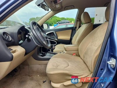 Zdjęcie 7 z 13 samochodu: 2011 TOYOTA RAV4 BASE VIN:2T3BF4DV5BW105331 - miniatura