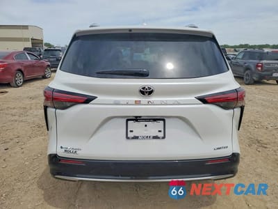 Zdjęcie 6 z 13 samochodu: 2026 TOYOTA SIENNA LIMITED 7-PASSENGER VIN:5TDZSKFC0TS249740 - miniatura