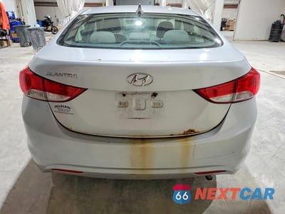 Zdjęcie 6 z 12 samochodu: 2011 HYUNDAI ELANTRA GLS VIN:5NPDH4AE3BH002553 - miniatura