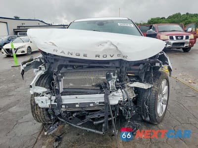 Piąte zdjęcie samochodu w środku: 2026 LAND ROVER RANGE ROVER VELAR S VIN:SALYJ2EX3TA815611 - miniatura