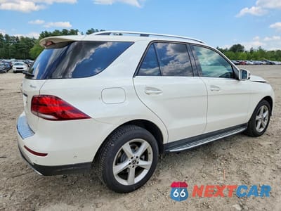 Trzecie zdjęcie samochodu z tyłu: 2018 MERCEDES-BENZ GLE 350 4MATIC VIN:4JGDA5HB4JB086416 - miniatura