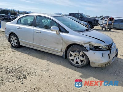 Czwarte zdjęcie samochodu z boku: 2007 HONDA CIVIC LX VIN:2HGFA16507H309622 - miniatura