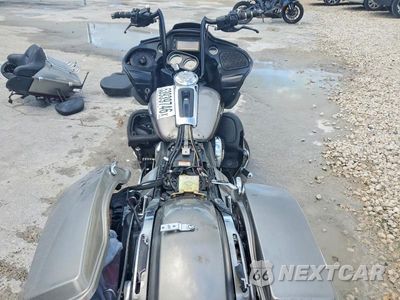 Zdjęcie 6 z 9 samochodu: 2016 HARLEY-DAVIDSON FLTRU VIN:1HD1KGL14GB612100 - miniatura
