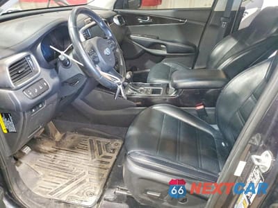 Zdjęcie 7 z 13 samochodu: 2016 KIA SORENTO EX VIN:5XYPHDA54GG181228 - miniatura