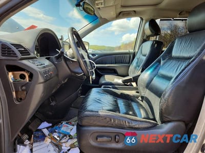 Zdjęcie 7 z 13 samochodu: 2005 HONDA ODYSSEY TOURING VIN:5FNRL38895B029483 - miniatura