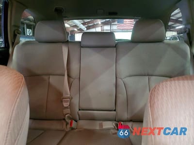 Zdjęcie 10 z 13 samochodu: 2011 SUBARU OUTBACK 2.5I PREMIUM VIN:4S4BRBCC2B3419531 - miniatura