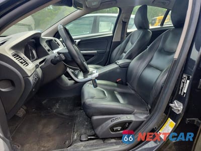 Zdjęcie 7 z 12 samochodu: 2015 VOLVO S60 PLATINUM VIN:YV1612TM4F1348527 - miniatura