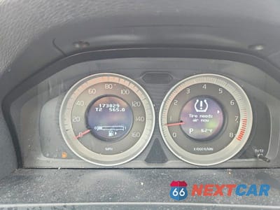 Zdjęcie 9 z 12 samochodu: 2012 VOLVO S60 T5 VIN:YV1622FS9C2037219 - miniatura