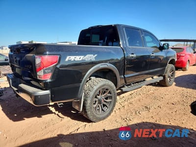 Trzecie zdjęcie samochodu z tyłu: 2020 NISSAN TITAN PRO-4X VIN:1N6AA1ED2LN502550 - miniatura