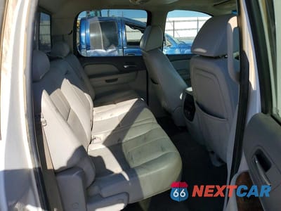 Zdjęcie 10 z 12 samochodu: 2007 CHEVROLET SILVERADO K1500 CREW CAB VIN:2GCEK13M571566738 - miniatura