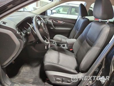 Zdjęcie 7 z 13 samochodu: 2017 NISSAN ROGUE SV VIN:KNMAT2MV9HP557215 - miniatura