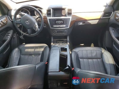 Zdjęcie 8 z 13 samochodu: 2015 MERCEDES-BENZ GL 450 4MATIC VIN:4JGDF6EE0FA459485 - miniatura