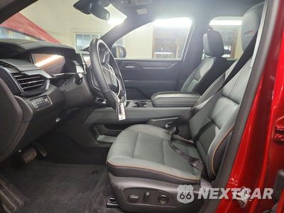 Zdjęcie 7 z 14 samochodu: 2025 GMC ACADIA AT4 VIN:1GKENPRS8SJ228723 - miniatura
