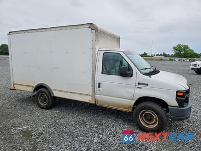 Czwarte zdjęcie samochodu z boku: 2014 FORD E350 BOX TRUCK VIN:1FDWE3FLXEDA14501 - miniatura