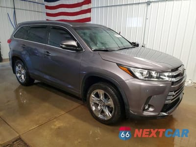 Czwarte zdjęcie samochodu z boku: 2019 TOYOTA HIGHLANDER LIMITED PLATINUM VIN:5TDDZRFH6KS715275 - miniatura