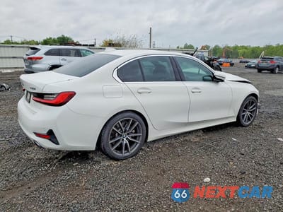 Trzecie zdjęcie samochodu z tyłu: 2021 BMW 330I VIN:3MW5R1J04M8C01019 - miniatura