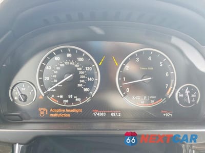 Zdjęcie 9 z 13 samochodu: 2015 BMW X5 XDRIVE35I VIN:5UXKR0C5XF0P15123 - miniatura