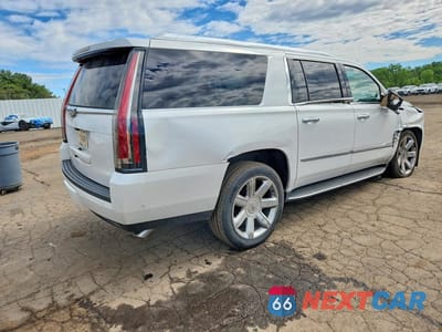 Trzecie zdjęcie samochodu z tyłu: 2017 CADILLAC ESCALADE ESV PREMIUM LUXURY VIN:1GYS4JKJ0HR294669 - miniatura