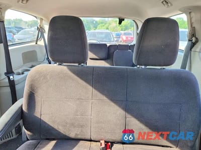 Zdjęcie 10 z 13 samochodu: 2014 DODGE GRAND CARAVAN SE VIN:2C4RDGBG2ER166774 - miniatura