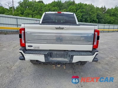 Zdjęcie 6 z 12 samochodu: 2024 FORD F350 SUPER DUTY VIN:1FT8W3BM8REE02688 - miniatura