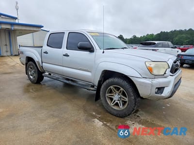 Czwarte zdjęcie samochodu z boku: 2013 TOYOTA TACOMA DOUBLE CAB PRERUNNER VIN:5TFJU4GN6DX031610 - miniatura