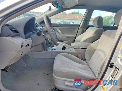 Zdjęcie 7 z 12 samochodu: 2011 TOYOTA CAMRY LE VIN:4T1BF3EK7BU626039 - miniatura
