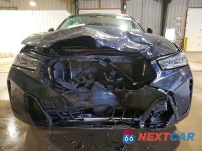 Piąte zdjęcie samochodu w środku: 2026 BMW X6 XDRIVE40I VIN:5UX33EX06T9395257 - miniatura