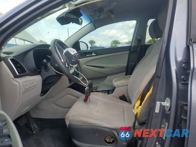 Zdjęcie 7 z 13 samochodu: 2019 HYUNDAI TUCSON SE VIN:KM8J23A47KU897326 - miniatura