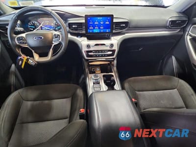 Zdjęcie 8 z 12 samochodu: 2023 FORD EXPLORER XLT VIN:1FMSK8DH1PGB42663 - miniatura
