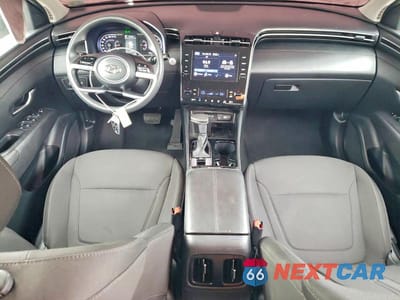 Zdjęcie 8 z 13 samochodu: 2024 HYUNDAI TUCSON SEL VIN:5NMJB3DE4RH329576 - miniatura
