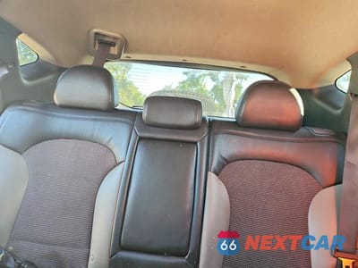 Zdjęcie 10 z 13 samochodu: 2011 HYUNDAI TUCSON GLS VIN:KM8JUCAC5BU243569 - miniatura