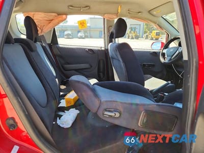 Zdjęcie 10 z 13 samochodu: 2008 HONDA FIT SPORT VIN:JHMGD37638S001883 - miniatura