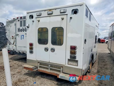 Zdjęcie 6 z 14 samochodu: 2016 FORD E450 AMBULANCE VIN:1FDXE4FSXGDC24438 - miniatura