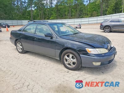Czwarte zdjęcie samochodu z boku: 1998 LEXUS ES 300 VIN:JT8BF28G3W5048252 - miniatura