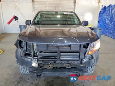 Piąte zdjęcie samochodu w środku: 2017 CHEVROLET COLORADO LT VIN:1GCHTCEN8H1324531 - miniatura