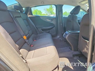 Zdjęcie 10 z 12 samochodu: 2018 CHEVROLET MALIBU LT VIN:1G1ZD5ST8JF288406 - miniatura