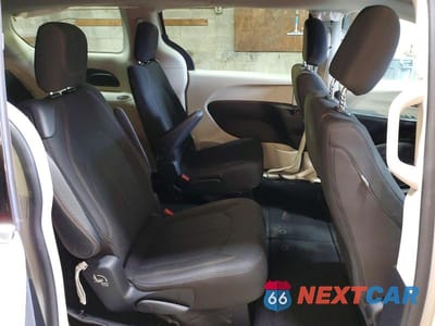 Zdjęcie 11 z 13 samochodu: 2017 CHRYSLER PACIFICA LX VIN:2C4RC1CG1HR665570 - miniatura