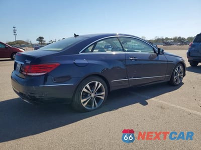 Trzecie zdjęcie samochodu z tyłu: 2017 MERCEDES-BENZ E 400 4MATIC VIN:WDDKJ6HB9HF356783 - miniatura