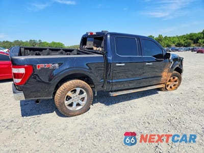 Trzecie zdjęcie samochodu z tyłu: 2021 FORD F150 SUPERCREW VIN:1FTFW1ED5MFC58477 - miniatura