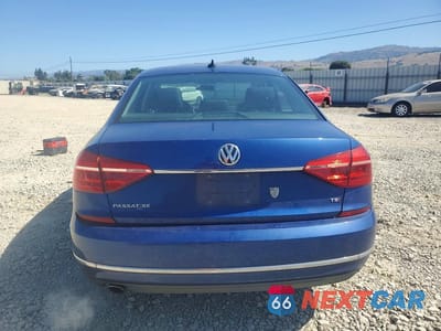 Zdjęcie 6 z 12 samochodu: 2016 VOLKSWAGEN PASSAT SE VIN:1VWBT7A39GC061726 - miniatura