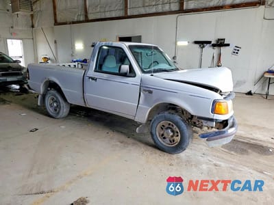Czwarte zdjęcie samochodu z boku: 1997 FORD RANGER VIN:1FTCR10A0VUD15401 - miniatura