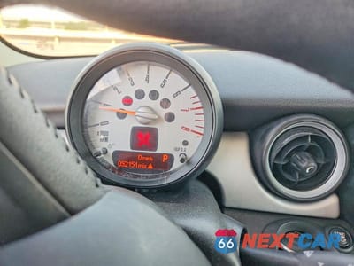 Zdjęcie 9 z 12 samochodu: 2013 MINI COOPER VIN:WMWSU3C51DT545048 - miniatura