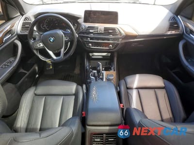 Zdjęcie 8 z 14 samochodu: 2019 BMW X3 SDRIVE30I VIN:5UXTR7C51KLR44103 - miniatura
